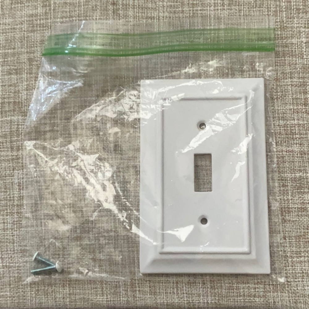 White wall outlet